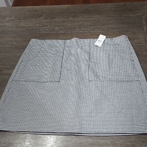 LOFT Navy & White Gingham Mini Skirt with Front Patch Pockets